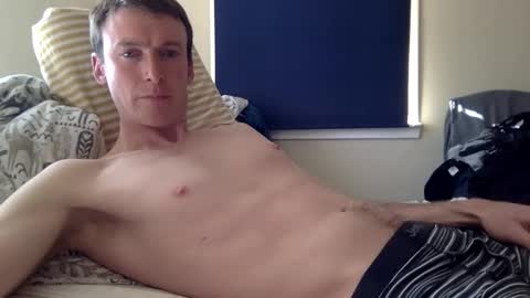 Snapshot of rob00435295 chatting on 04/06/26, 12:28 rob00435295 online show from 04/06/26, 12:28