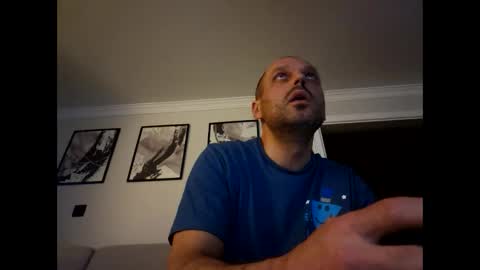 rob253959 online show from 10/25/25, 12:18