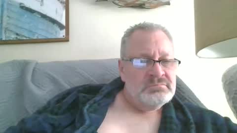 Snapshot of rob872217 chatting on 12/20/24, 08:01 rob872217 online show from 12/20/24, 08:01