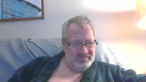 rob872217 online show from 01/20/25, 07:36