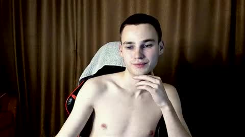 robert10211 online show from 01/16/26, 03:38