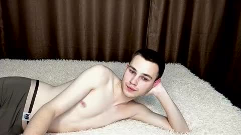 robert10211 online show from 01/19/26, 08:51