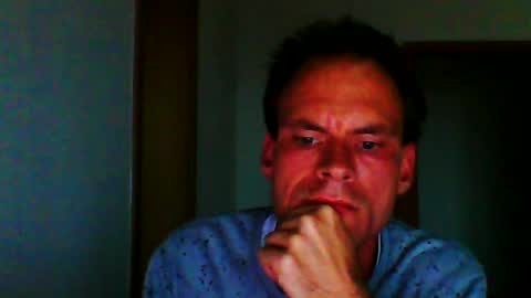 robert27081988 online show from 07/20/26, 07:05