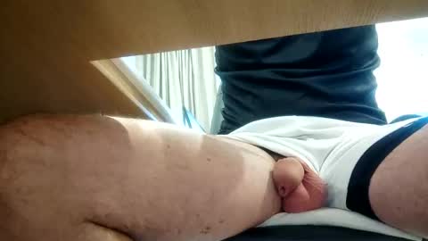 Snapshot of robert45l chatting on 03/10/25, 10:15 robert45l online show from 03/10/25, 10:15