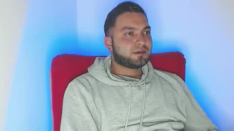 Snapshot of robert_leroy chatting on 02/05/26, 12:04 Stiven - online show from 02/05/26, 12:04