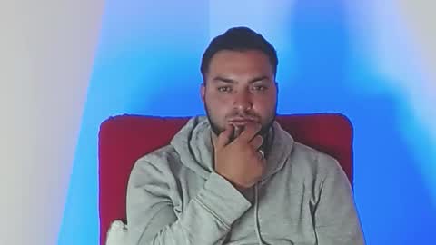 Snapshot of robert_leroy chatting on 02/05/26, 06:01 Stiven - online show from 02/05/26, 06:01