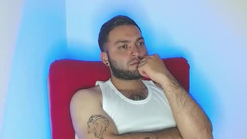 Snapshot of robert_leroy chatting on 02/08/26, 07:01 Stiven - online show from 02/08/26, 07:01