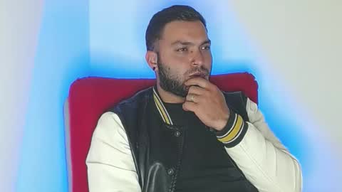 Snapshot of robert_leroy chatting on 02/10/26, 05:11 Stiven - online show from 02/10/26, 05:11