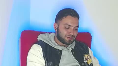 Snapshot of robert_leroy chatting on 02/11/26, 12:15 Stiven - online show from 02/11/26, 12:15