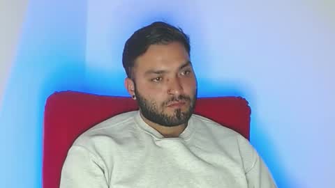 Snapshot of robert_leroy chatting on 02/15/26, 05:15 Stiven - online show from 02/15/26, 05:15