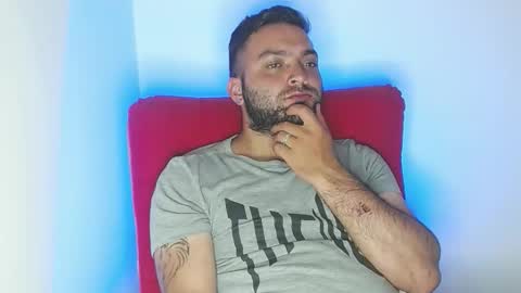 Stiven - online show from 05/22/26, 06:42