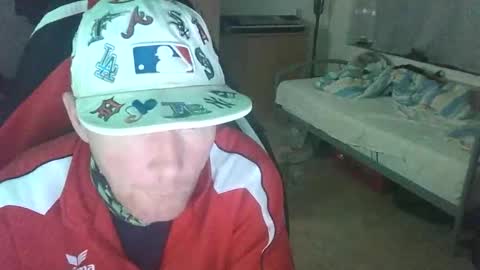 Snapshot of robertnickelderbestemann chatting on 11/25/25, 06:41 robertnickelderbestemann online show from 11/25/25, 06:41