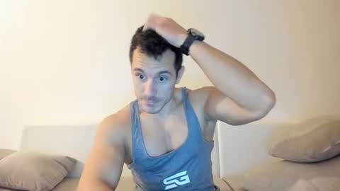 roberto4ever online show from 12/14/25, 03:06