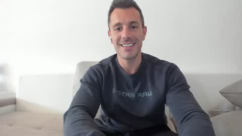 roberto4ever online show from 06/15/26, 11:12