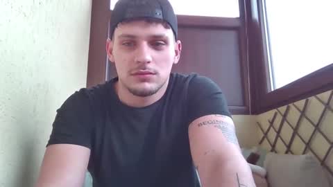 Roberto online show from 02/13/26, 08:32