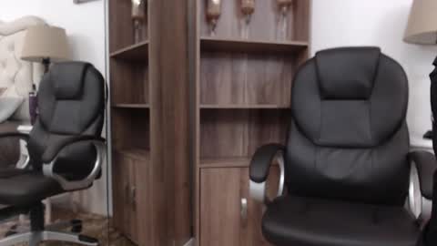 Snapshot of roberts_vannellope chatting on 04/09/26, 11:48 Vannellope online show from 04/09/26, 11:48