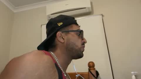 robin1036 online show from 04/08/26, 10:48