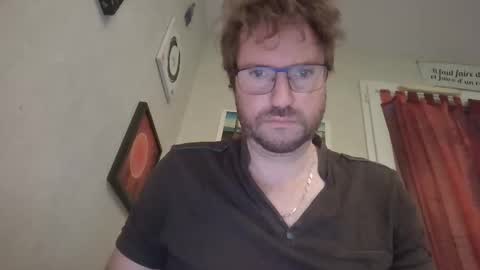 robinouhot online show from 02/14/25, 07:38