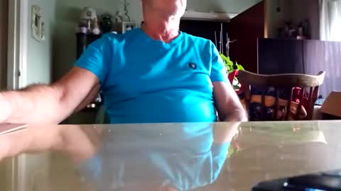 Snapshot of robke1966 chatting on 12/14/25, 07:58 robke1966 online show from 12/14/25, 07:58