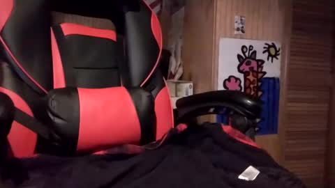 Snapshot of robonuts2004 chatting on 01/11/25, 07:49 Robo Nuts online show from 01/11/25, 07:49