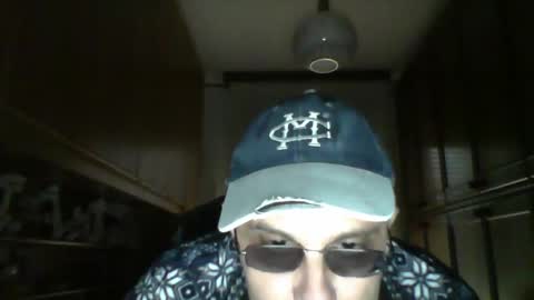 robertino online show from 02/18/25, 01:00