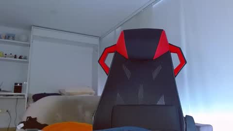 roby_millerr online show from 03/02/25, 06:19