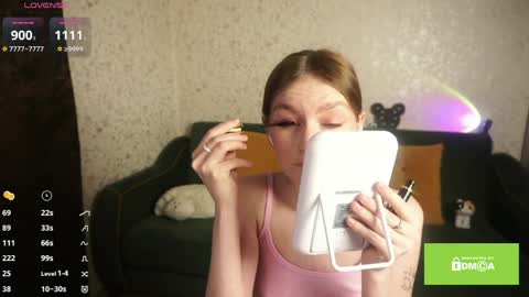 Snapshot of robynsentinella chatting on 04/30/26, 03:02 robynsentinella online show from 04/30/26, 03:02