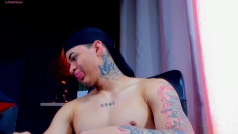 rocco_santos online show from 05/19/26, 06:25