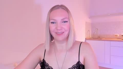 Snapshot of rock__baby chatting on 12/05/24, 09:17 rock__baby online show from 12/05/24, 09:17