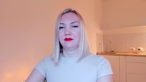 Snapshot of rock__baby chatting on 12/27/24, 09:43 rock__baby online show from 12/27/24, 09:43