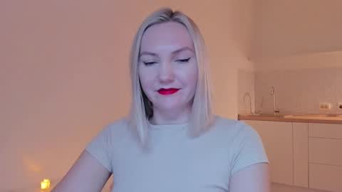 Snapshot of rock__baby chatting on 12/28/24, 10:55 rock__baby online show from 12/28/24, 10:55