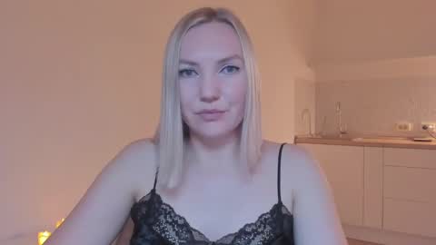 Snapshot of rock__baby chatting on 12/31/24, 09:39 rock__baby online show from 12/31/24, 09:39