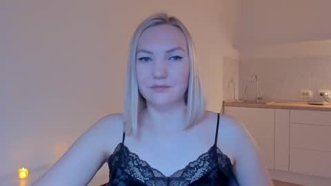 Snapshot of rock__baby chatting on 01/03/25, 10:40 rock__baby online show from 01/03/25, 10:40