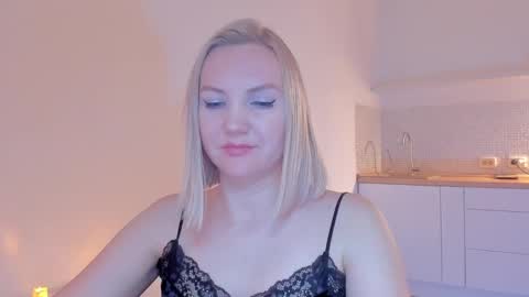 Snapshot of rock__baby chatting on 01/04/25, 09:52 rock__baby online show from 01/04/25, 09:52