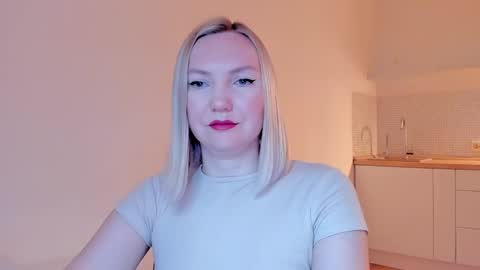 Snapshot of rock__baby chatting on 01/24/25, 11:23 rock__baby online show from 01/24/25, 11:23