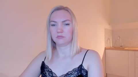 Snapshot of rock__baby chatting on 02/02/25, 06:31 rock__baby online show from 02/02/25, 06:31