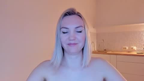 Snapshot of rock__baby chatting on 02/09/25, 10:54 rock__baby online show from 02/09/25, 10:54