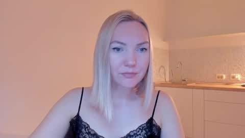 Snapshot of rock__baby chatting on 02/11/25, 11:01 rock__baby online show from 02/11/25, 11:01