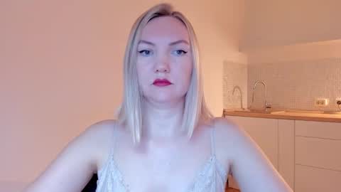 Snapshot of rock__baby chatting on 02/14/25, 09:53 rock__baby online show from 02/14/25, 09:53