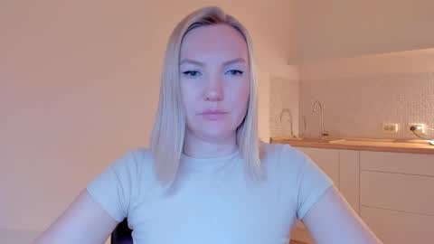 Snapshot of rock__baby chatting on 02/25/25, 04:46 rock__baby online show from 02/25/25, 04:46