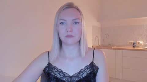 Snapshot of rock__baby chatting on 02/27/25, 10:20 rock__baby online show from 02/27/25, 10:20