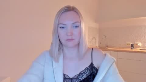 Snapshot of rock__baby chatting on 03/01/25, 02:48 rock__baby online show from 03/01/25, 02:48