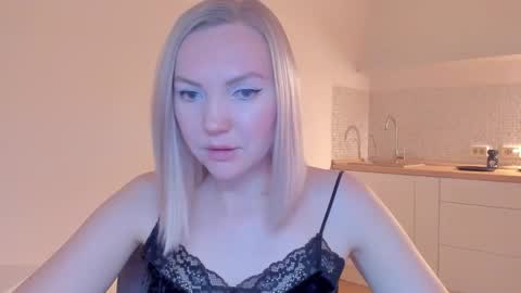 Snapshot of rock__baby chatting on 03/02/25, 04:07 rock__baby online show from 03/02/25, 04:07