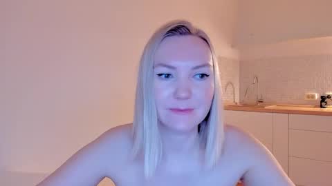 Snapshot of rock__baby chatting on 03/09/25, 03:22 rock__baby online show from 03/09/25, 03:22