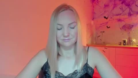 Snapshot of rock__baby chatting on 10/26/25, 06:58 rock__baby online show from 10/26/25, 06:58