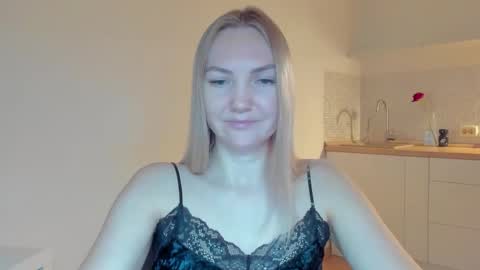 Snapshot of rock__baby chatting on 12/05/25, 07:06 rock__baby online show from 12/05/25, 07:06