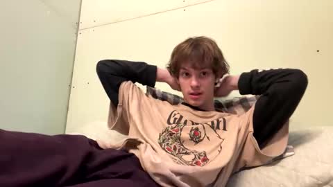 Snapshot of rockeylo99 chatting on 11/19/25, 11:05 rockeylo99 online show from 11/19/25, 11:05