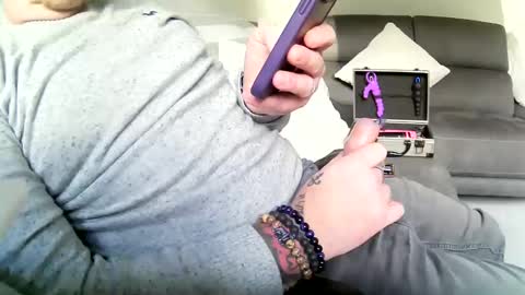 Joey online show from 01/03/25, 02:30