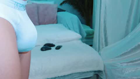Lina and Den online show from 05/22/26, 06:31