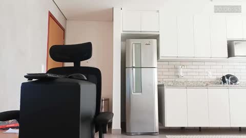 rodrigoengineer online show from 03/23/26, 07:29